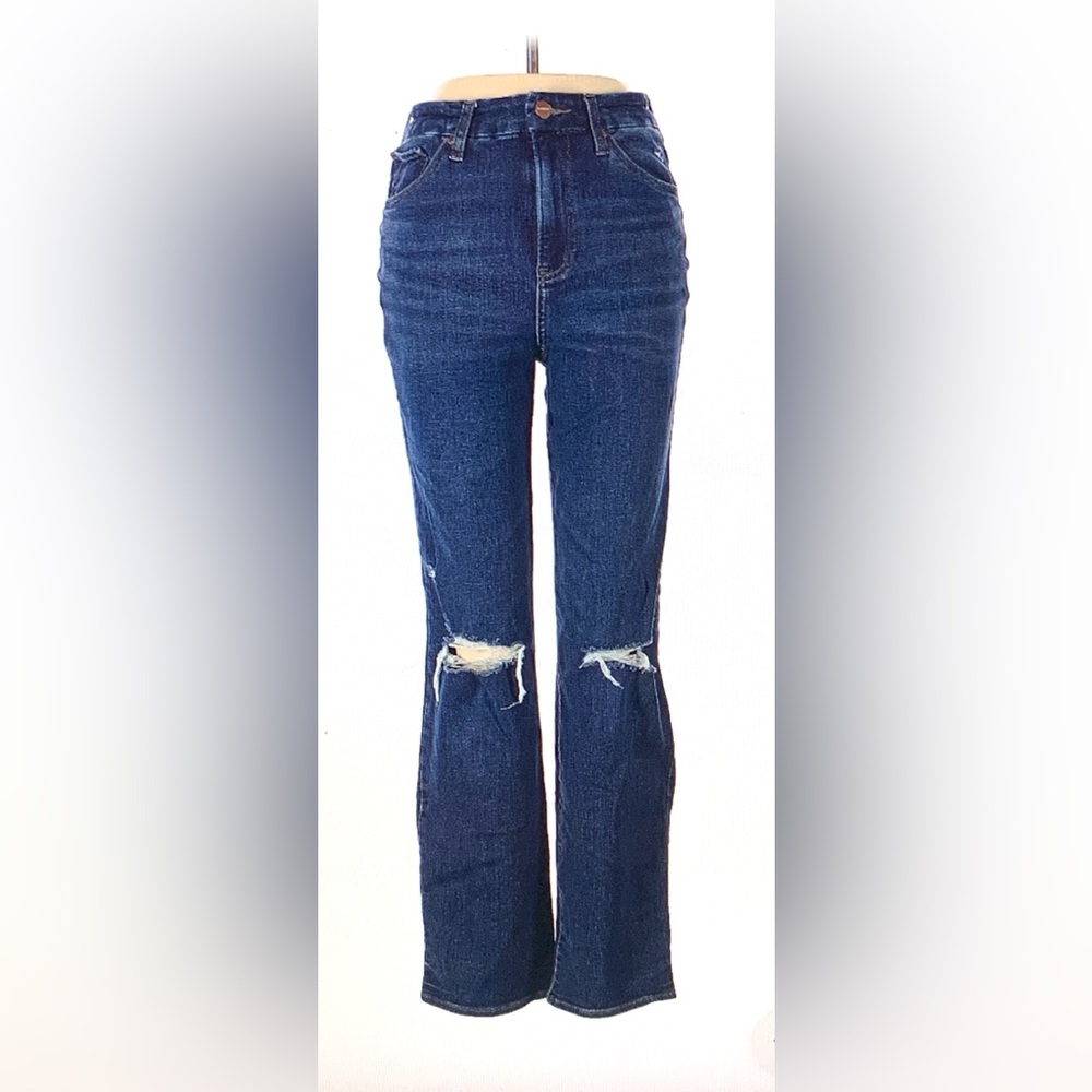 EXPRESS Modern Straight Super High Rise Ultra Hyper Stretch Jeans